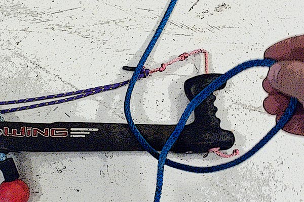 Form first half hitch