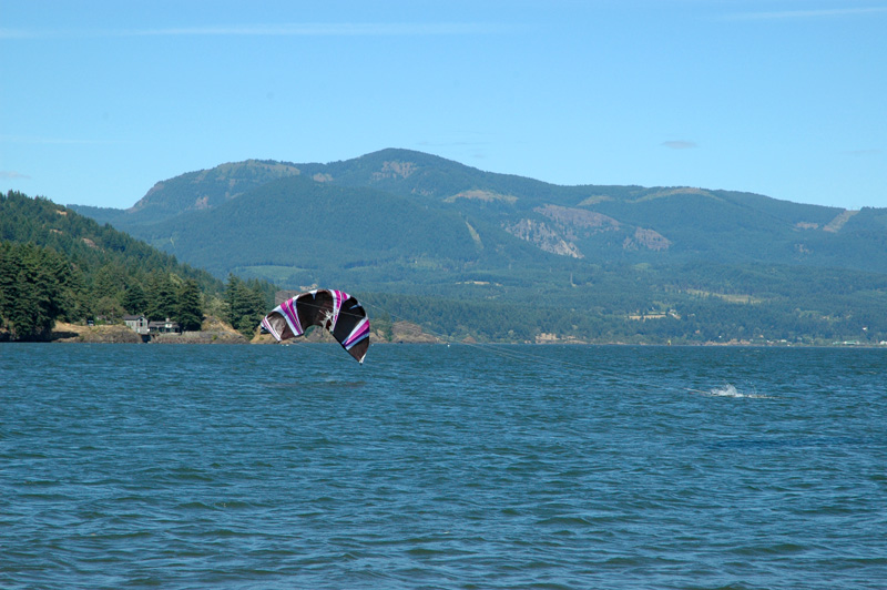 And after the pass (leash break/unclip?)...