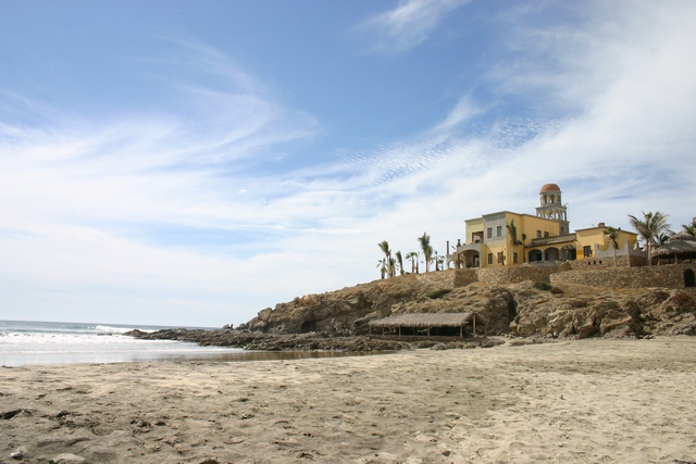 Check out the pad i'm building down here.