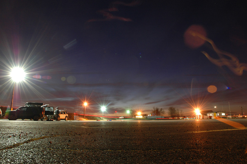 Exposure! See the kites?