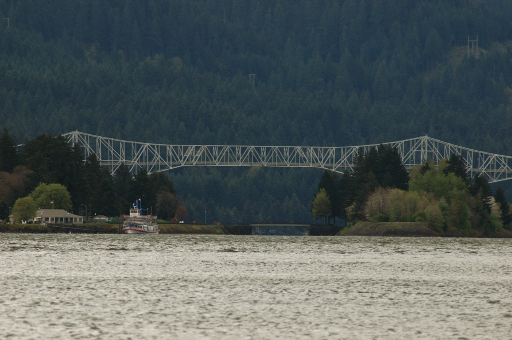 How high do you think the bridge is? Jeff says 160-200', I say 80-100'