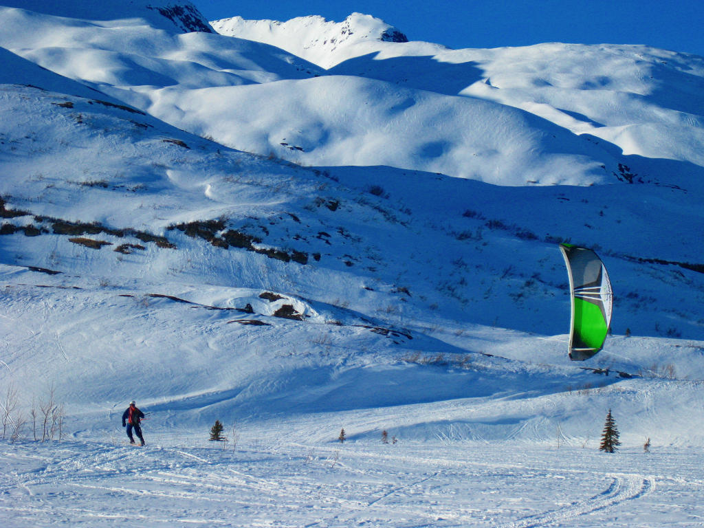 2014 Ocean Rodeo 17m Flight.  Thompson Pass Snowkite Festival in Valdez, Alaska.  April 2014