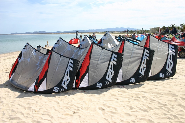 You better put your order in because there gonna sell out, I'm sure of it.
<br />
<br />!!!!!S I C K Y-----------K I T E S!!!!!!
<br />
<br />6m/8m/10m/12m/14m Direct contact steering,3 struts; for killer pack down cape and c-kite tastyness.