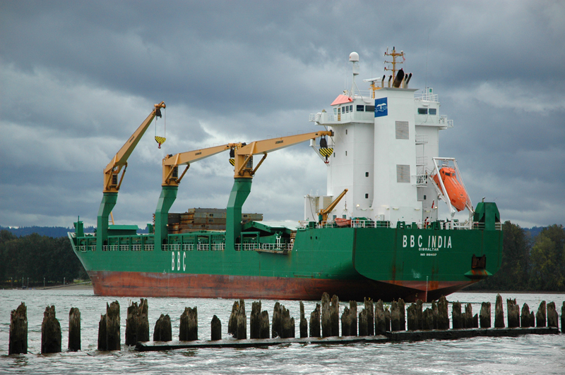 Is that a submarine on the back?