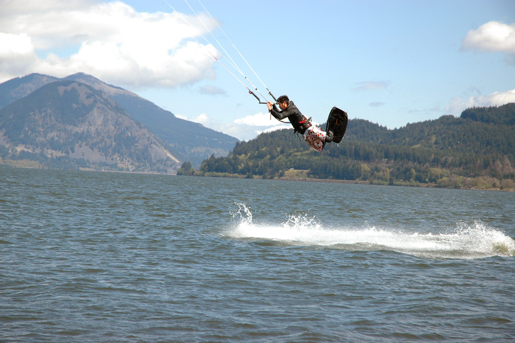 Unhooked Chinese guy... still gay!