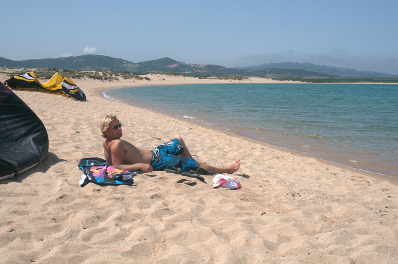 Brought my Administrative Assistant with me to pump up my kites.  First ones out for a change.