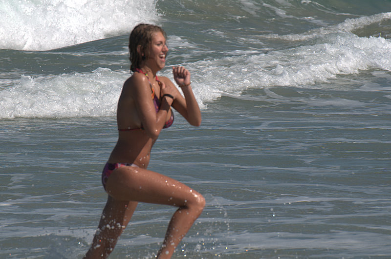 Gratuitous bikini pic for Stringy!