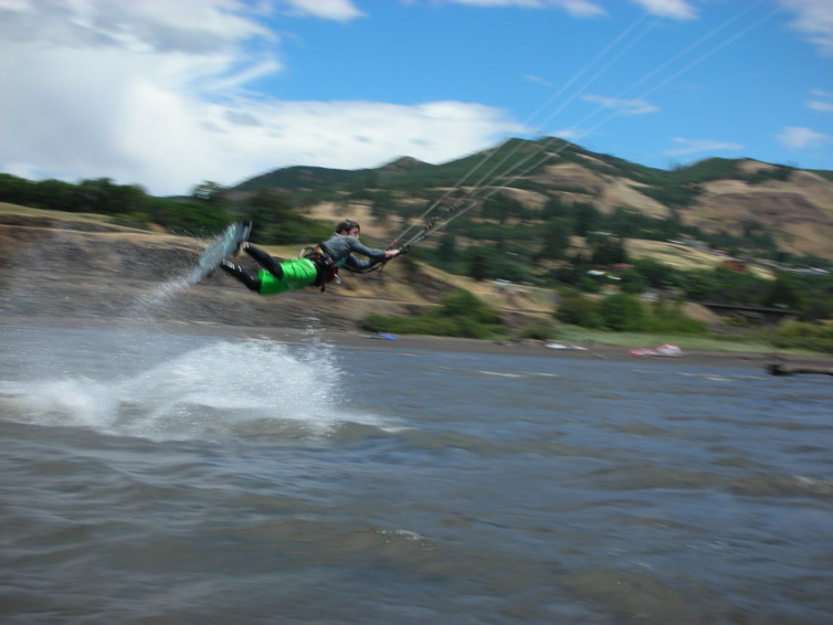 gotta get the kite lower