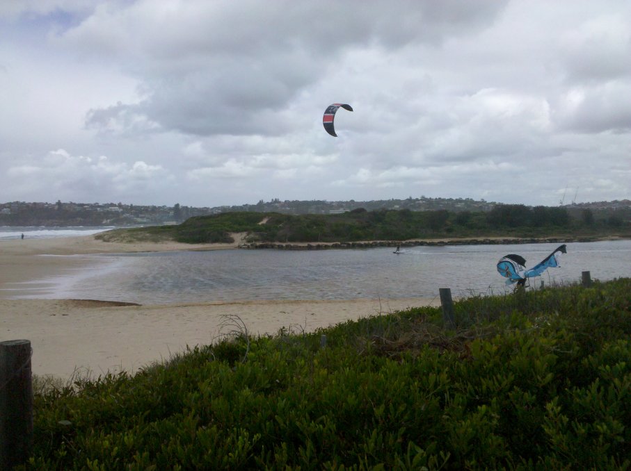 This was my flat water refuge when learning my 2 line Naish back in the day.