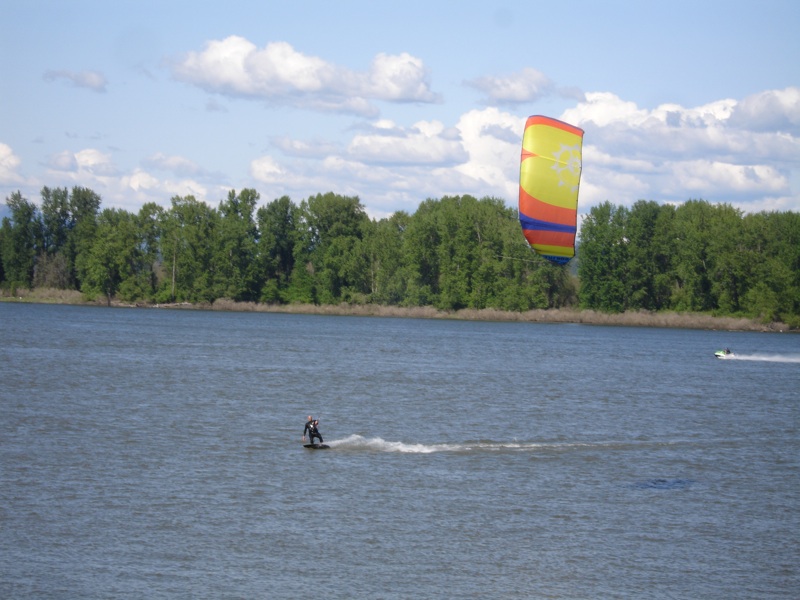 Monkeyboy make'n it work on the skim...
<br />It takes a lot of practice to slice through the chop on a skim...!