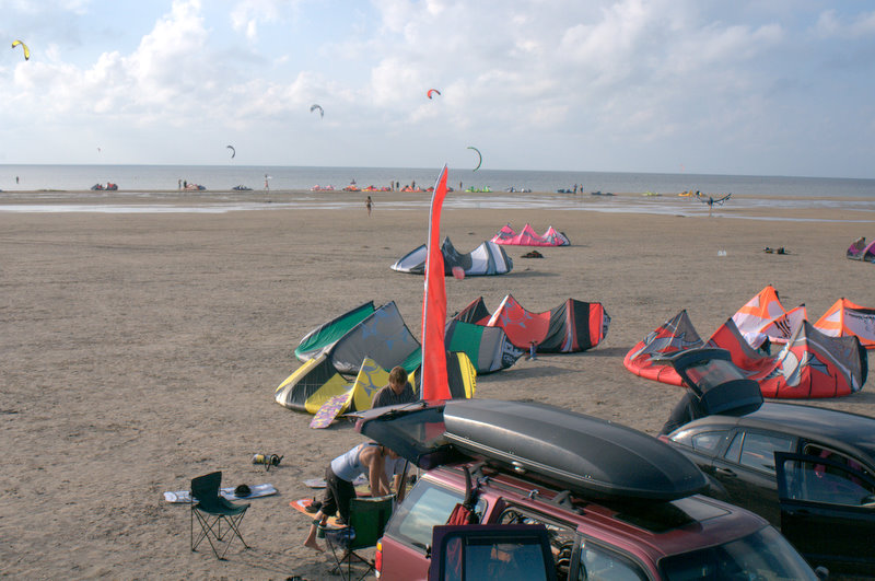 Wind was fading and the last few diehards are heading in.