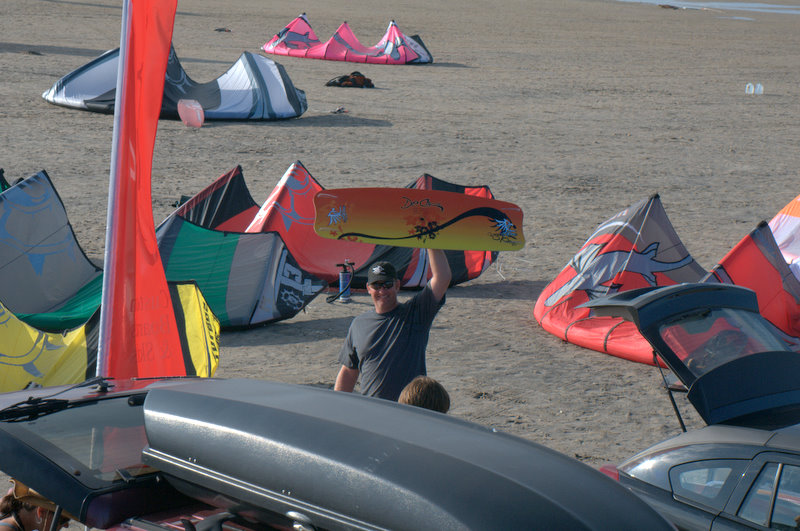 Sheldon DeCosse with one of his custom boards. Amazing graphics on his stuff and the boards are pretty sweet, too!