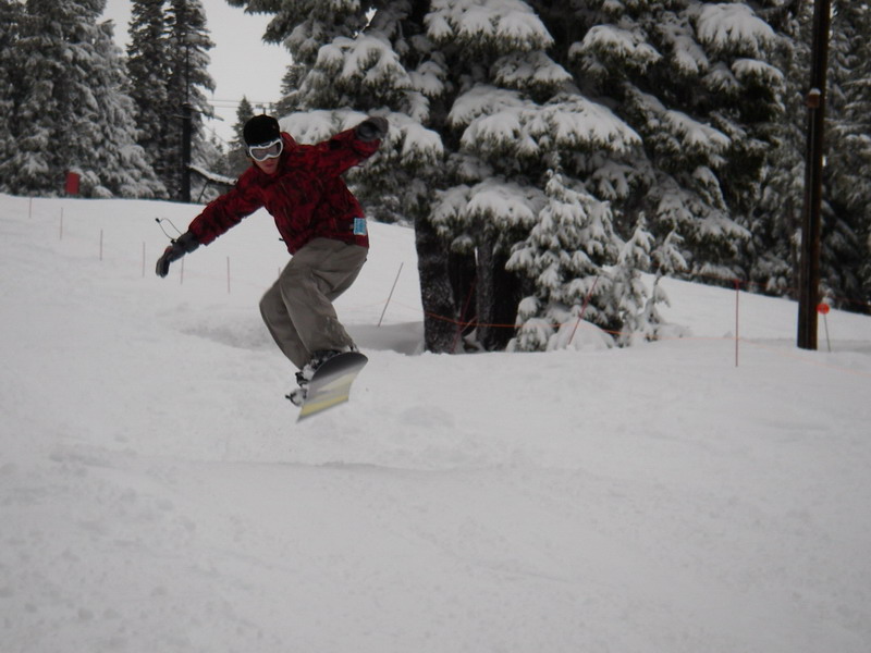 Nate straighlining to the lodge: "It's lunch time bitches!"