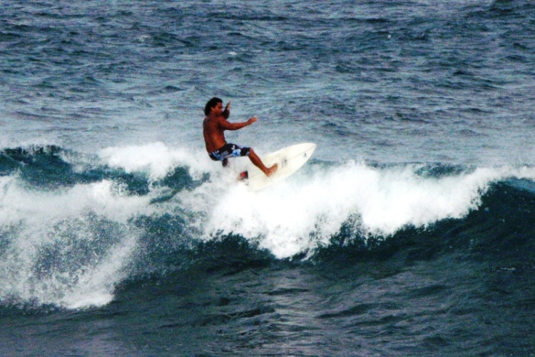 Local dude rippin it up at Hookipa