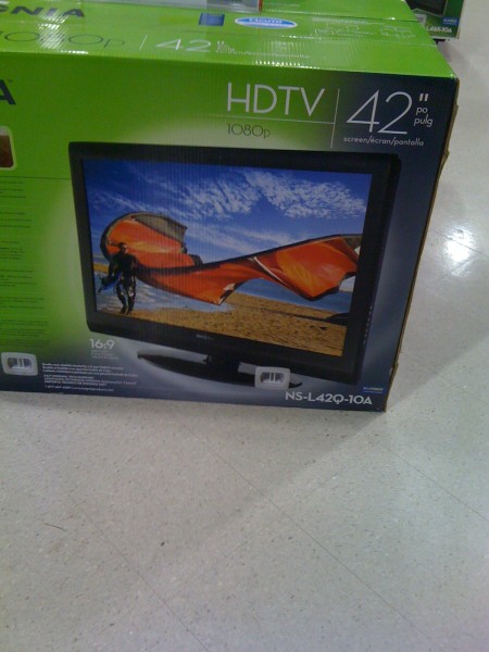 Kiters get a 42 inch screen...