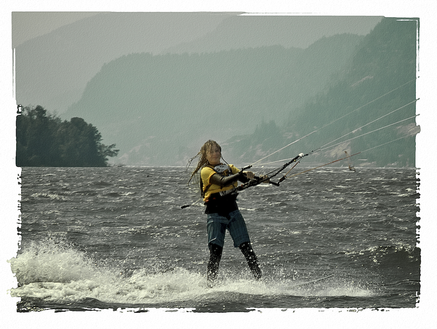 Anna Weber riding strapless during KB4C 2009