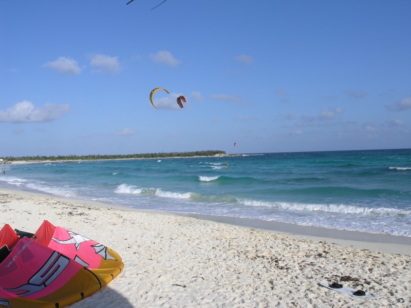 Best day of kiting so far, lots of folks out