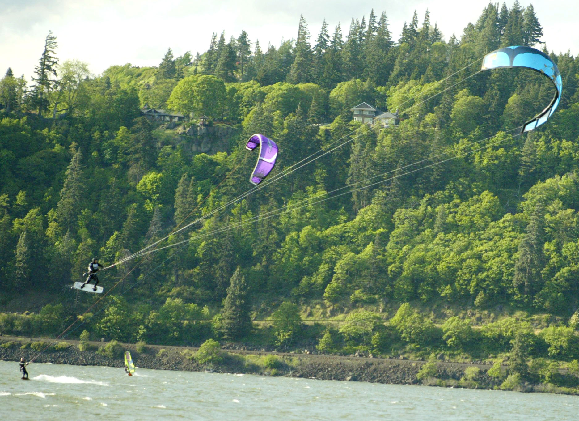 i like kiteboarding, kiteboarding is fun