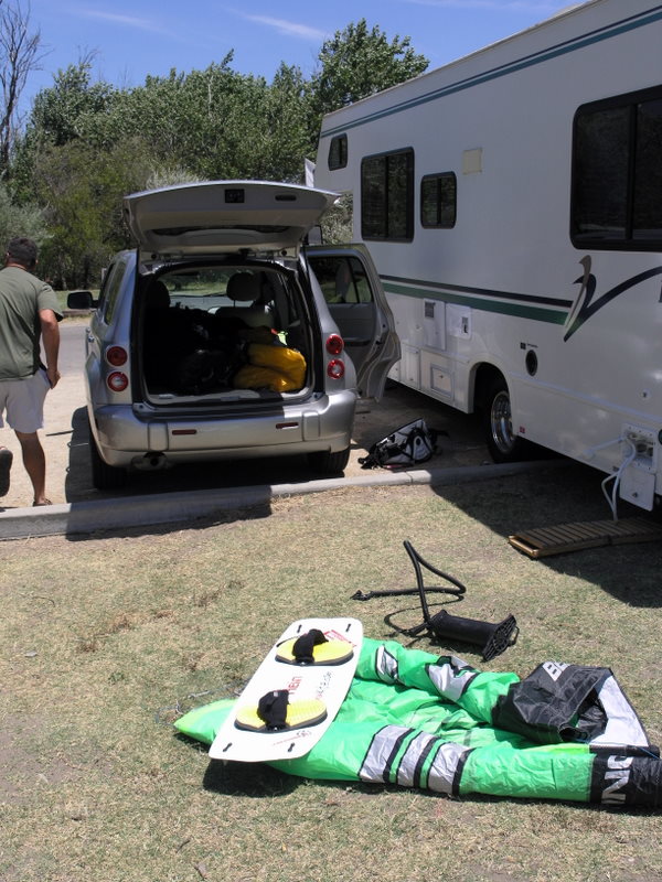 Chevy HHR (rental) was actually a pretty sweet kite rig