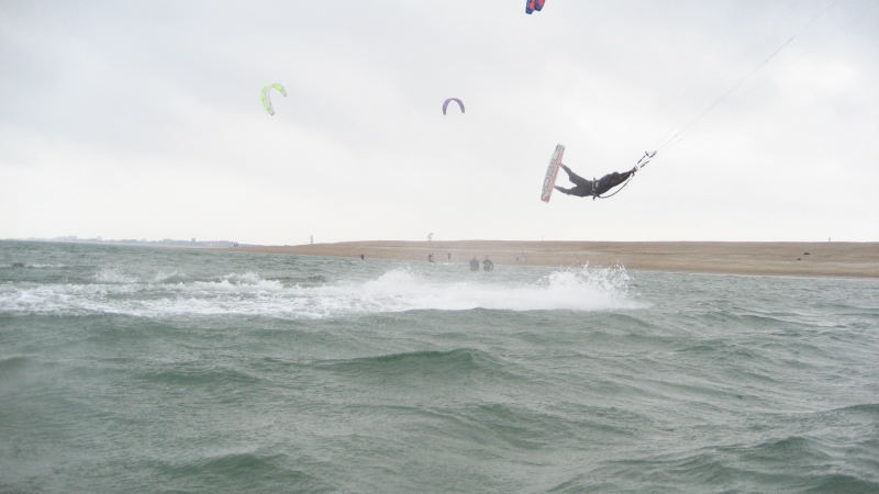 Not sure who this guy is but he rode F.One kites and had a hella good raily.