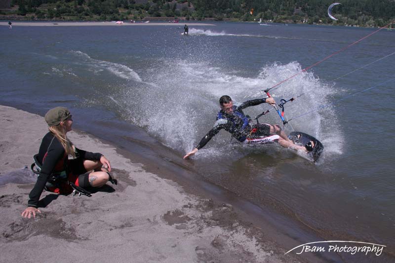 Scotty Edgar cruising in the shallows with Merri watching.