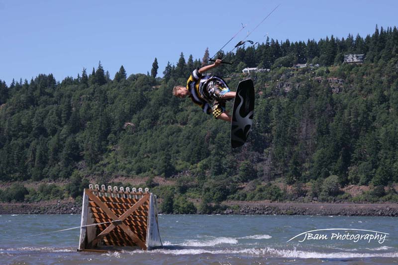 Dylan spinning backside...