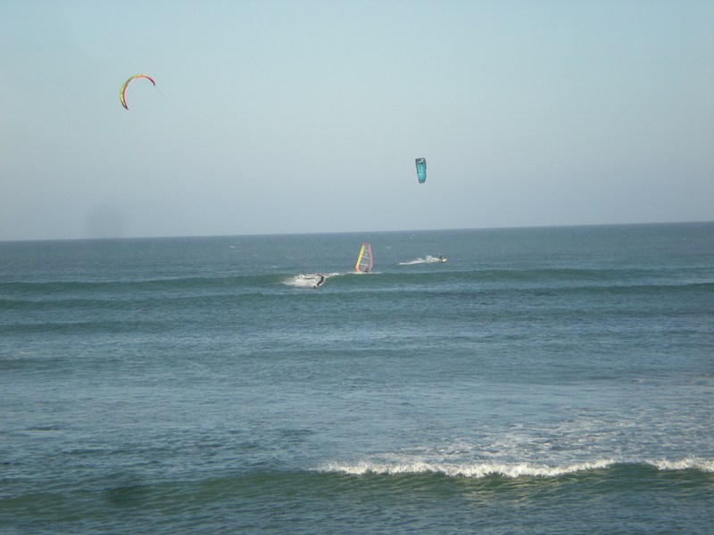 Jack, lone poleboarder and Russian chick whose name I did not get.