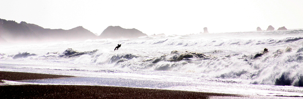 Shore Break - Photo Pat Stannard