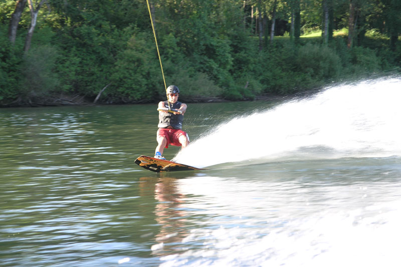 How kiteboarders take a day off...