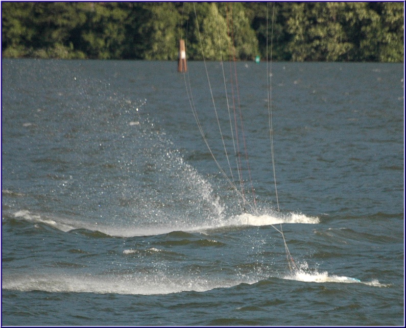 Shannon and Tony try out the new sport of synchronized scubakiting.